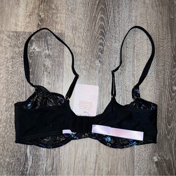 NWT Savage X Fenty Butterfly Wings Unlined Lace Tulip Cup Bra - Picture 3 of 4